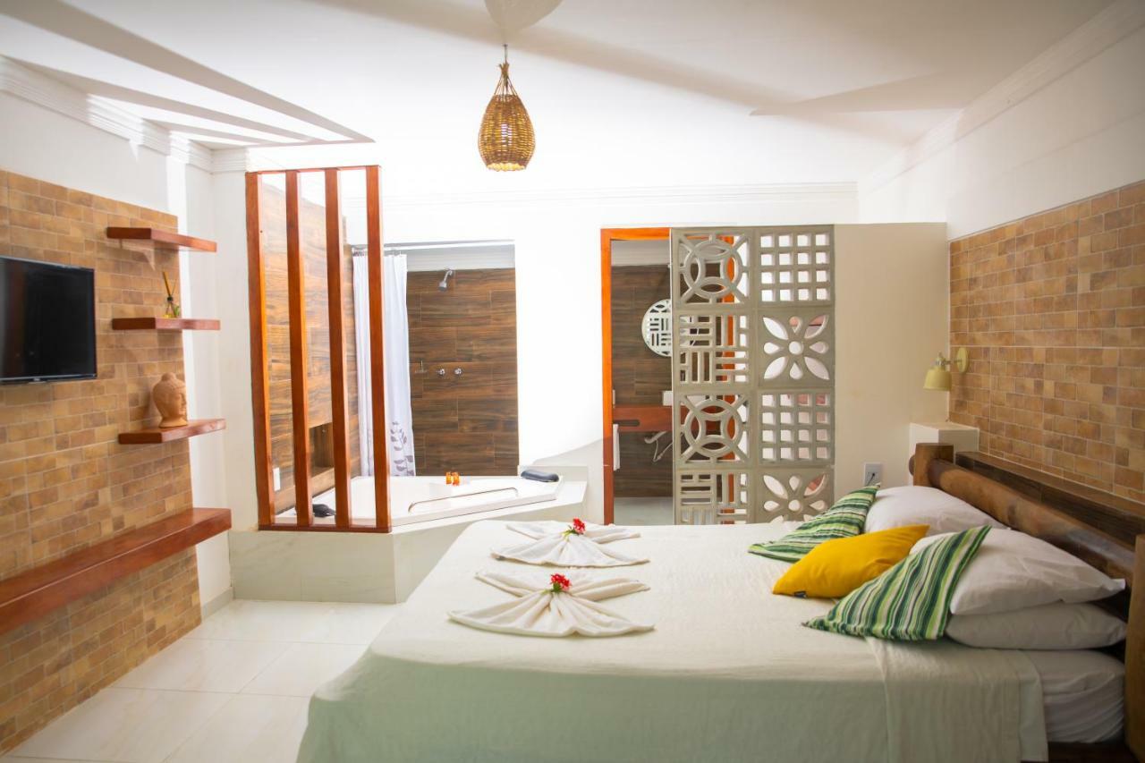 Marinas Hotel